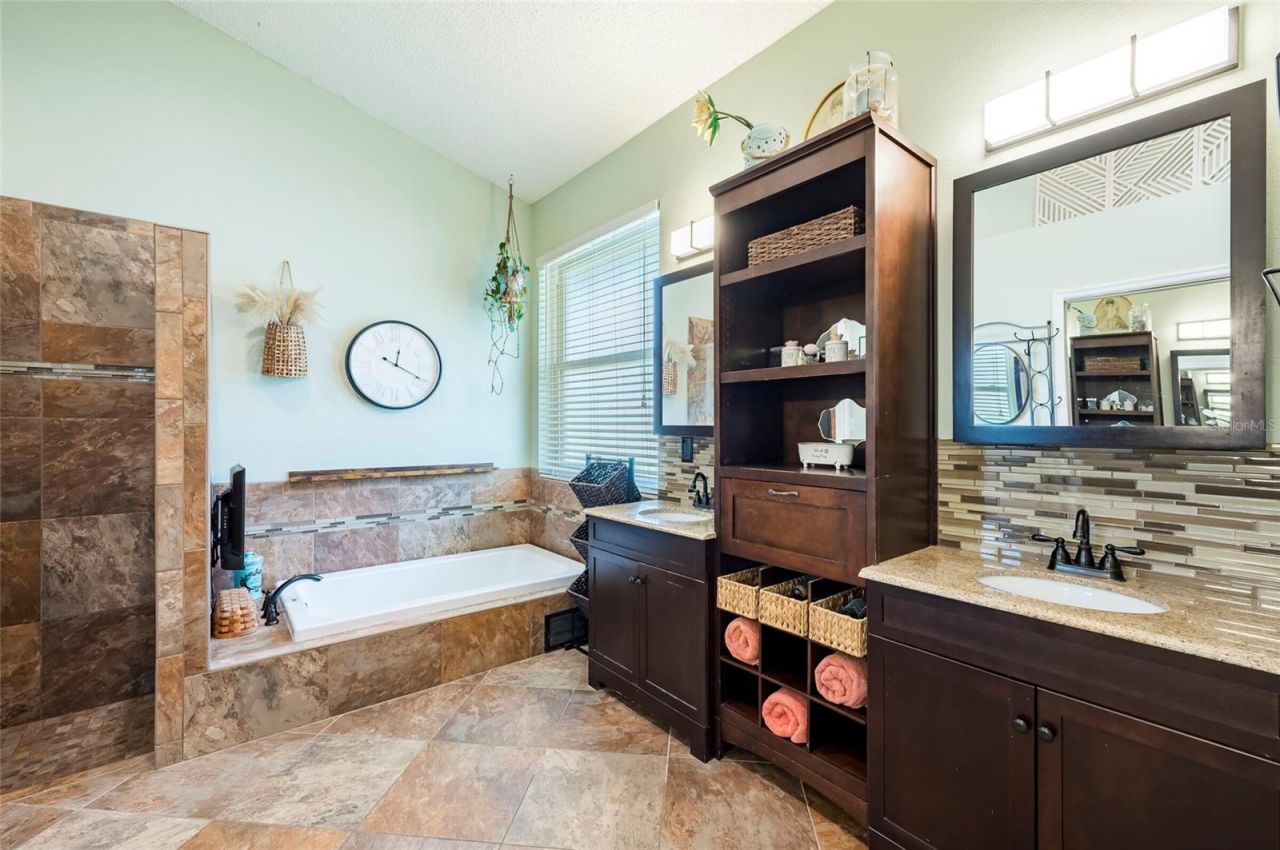 8115 Montock Court , Trinity, FL 34655 Photo