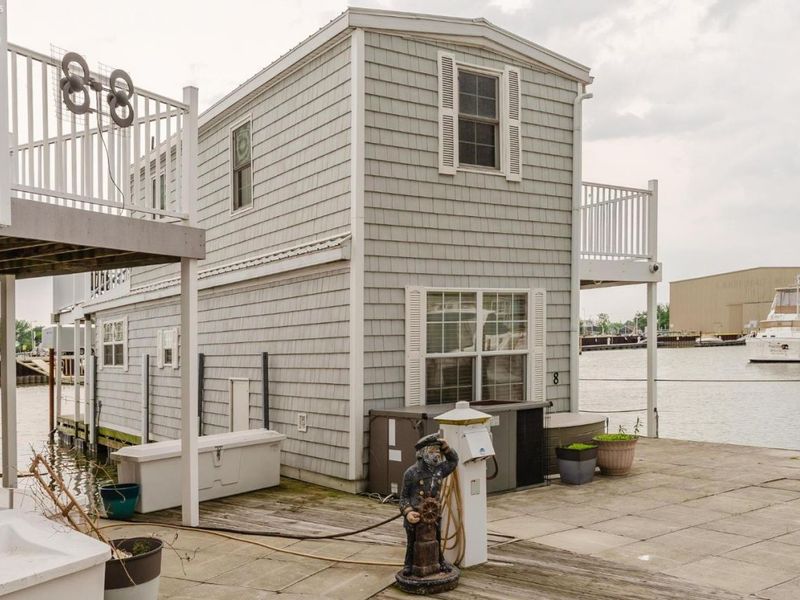 1805 W Lakeshore Drive, Port Clinton, OH 43452 Photo 11