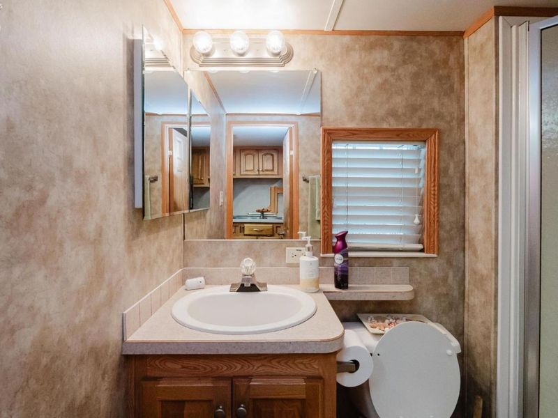1805 W Lakeshore Drive, Port Clinton, OH 43452 Photo 30