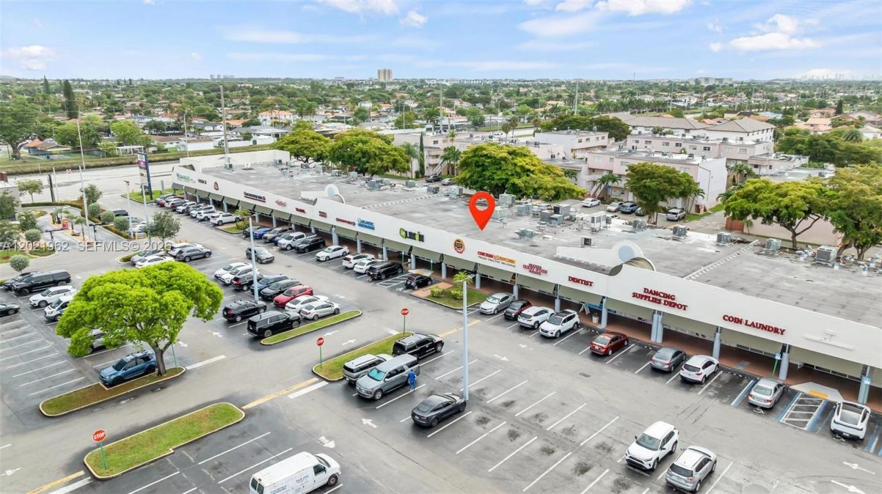 10548 SW 8 , Miami, FL 33174 Photo
