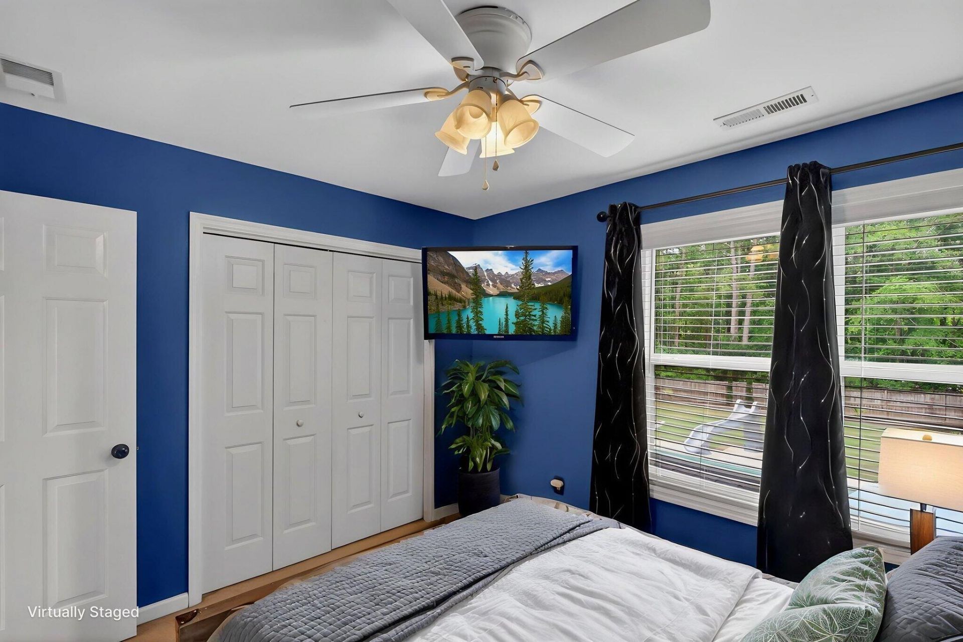 102 Kingfisher Court Photo 42