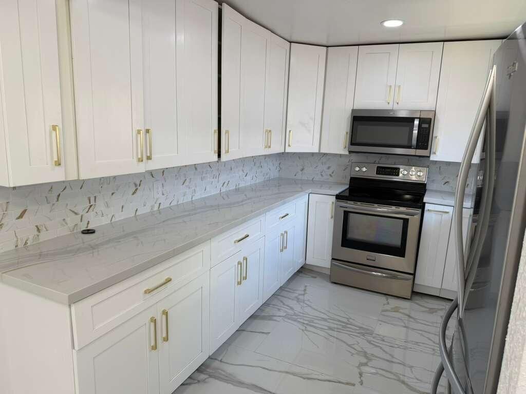 160 SE 15th Avenue, Pompano Beach, FL 33060 Photo