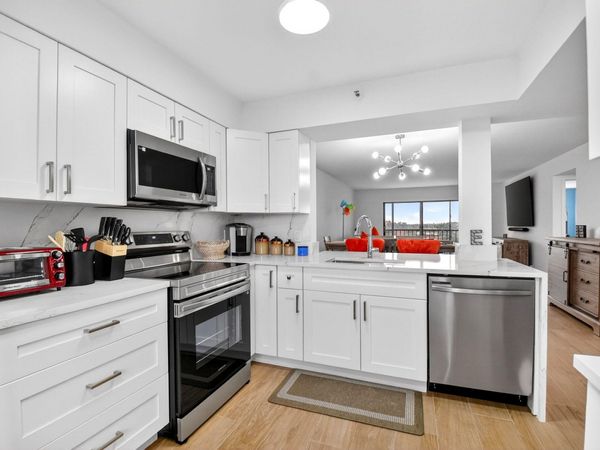 6866 Huntington Lane, Unit 602, Delray Beach, FL 33446