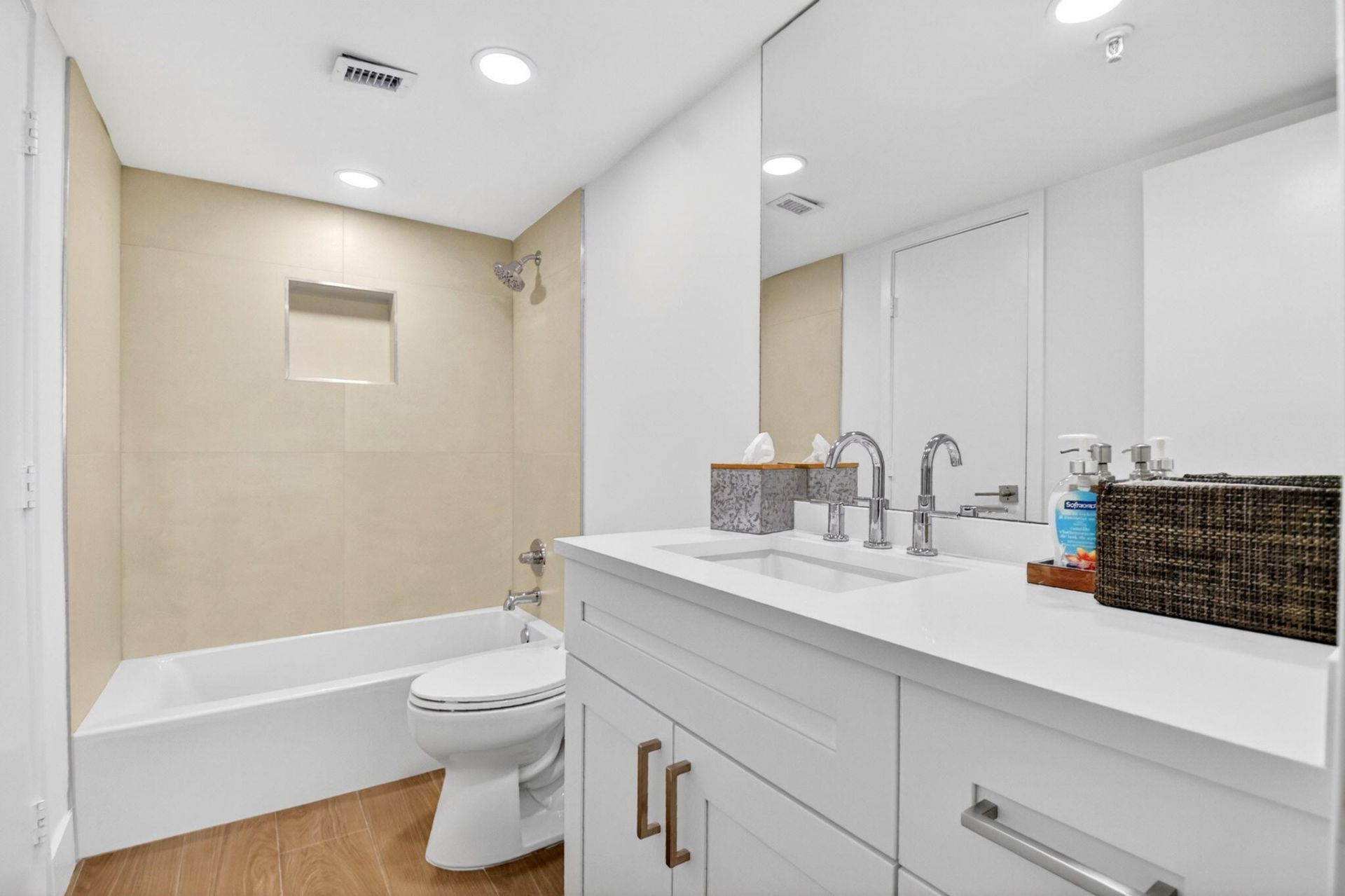 6866 Huntington Lane, Unit 602, Delray Beach, FL 33446 Photo