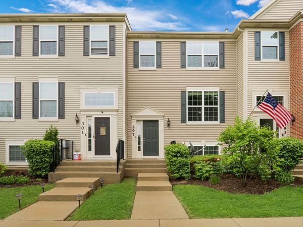 297 Lionel Drive , Grayslake, IL 60030