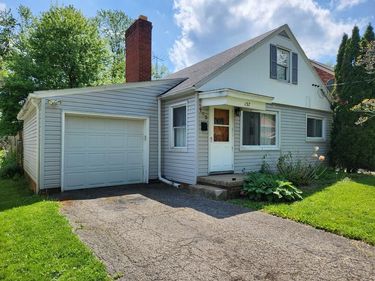 137 Wolfe Ave, Mansfield, OH 44907
