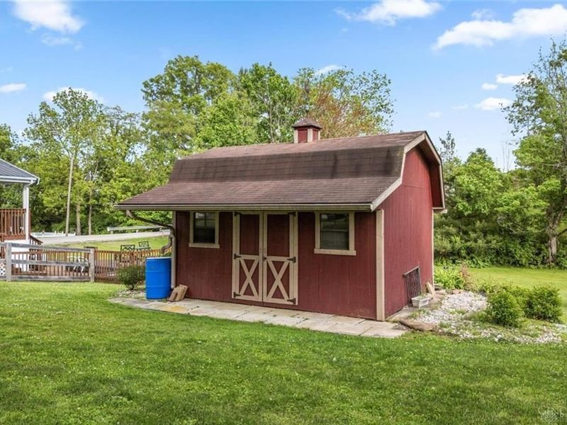 305 Bourbon Street, Blanchester, OH 45107 Photo 42