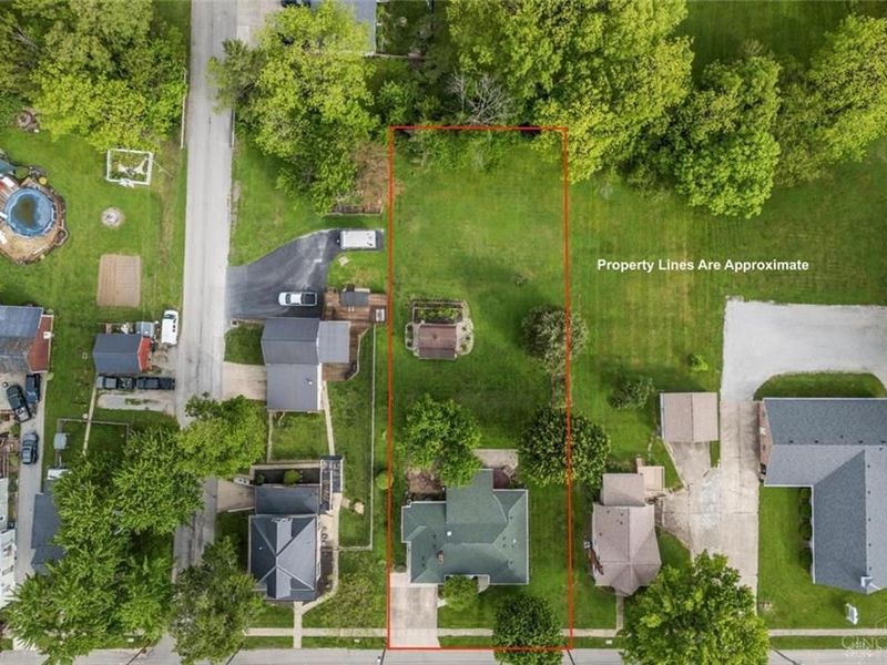 305 Bourbon Street, Blanchester, OH 45107 Photo 43