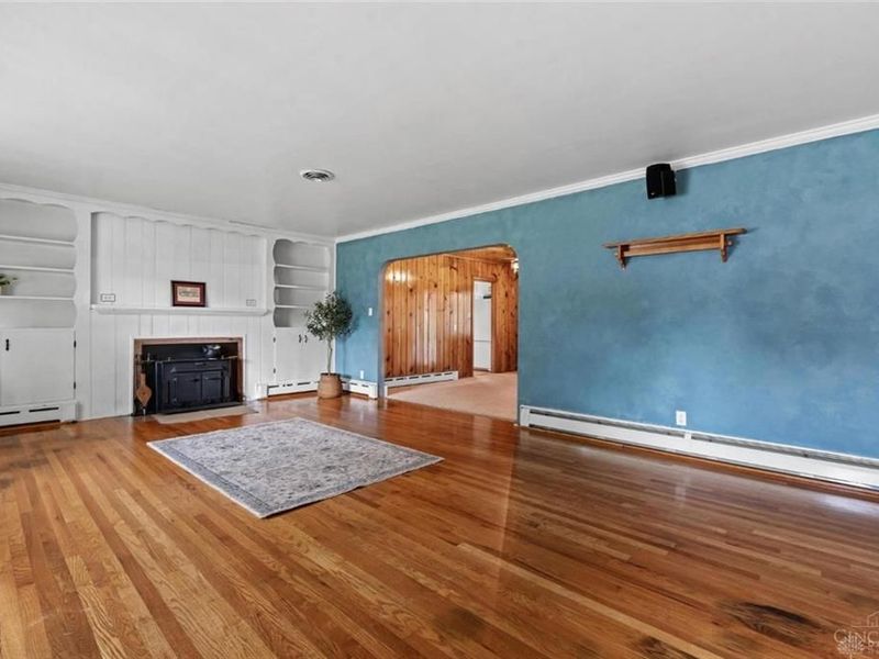 305 Bourbon Street, Blanchester, OH 45107 Photo 5