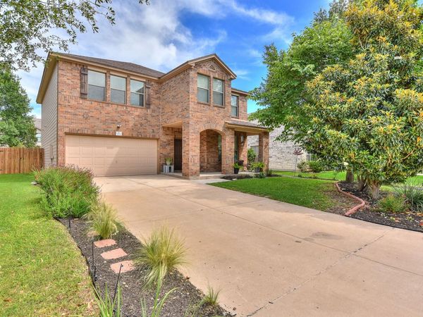 4913 Woodstock DR, Georgetown, TX 78633