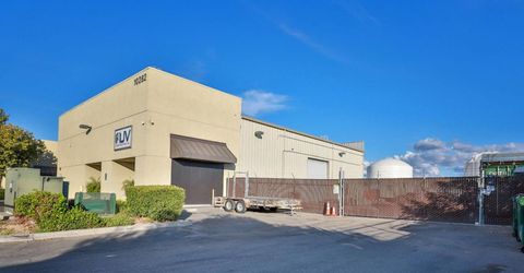 10282 Iron Rock Way, Elk Grove, CA 95624 Photo