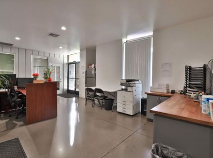 10282 Iron Rock Way, Elk Grove, CA 95624 Photo