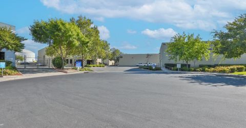 10282 Iron Rock Way, Elk Grove, CA 95624 Photo