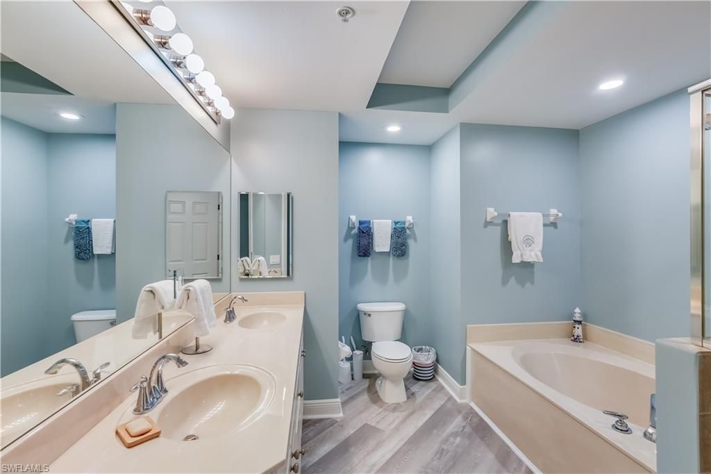 2743 1st St, Unit 2106, Fort Myers, FL 33916 Photo