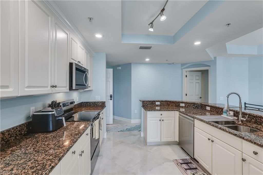 2743 1st St, Unit 2106, Fort Myers, FL 33916 Photo