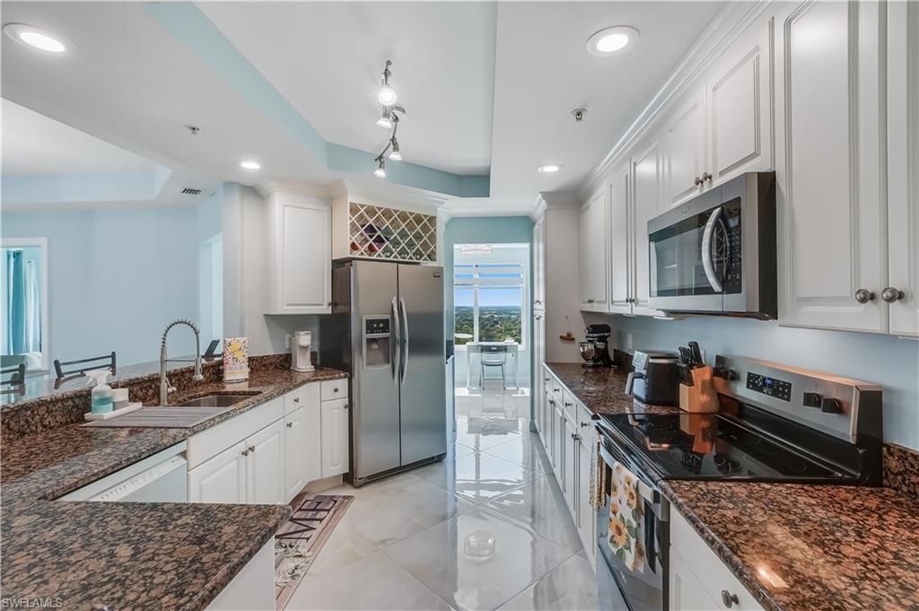 2743 1st St, Unit 2106, Fort Myers, FL 33916 Photo