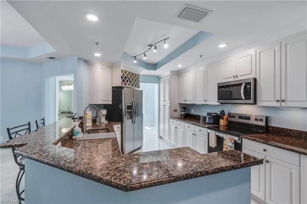 2743 1st St, Unit 2106, Fort Myers, FL 33916 Photo