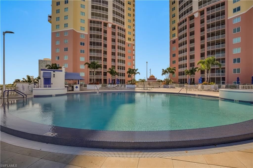 2743 1st St, Unit 2106, Fort Myers, FL 33916 Photo