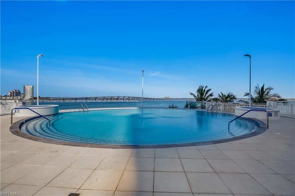 2743 1st St, Unit 2106, Fort Myers, FL 33916 Photo