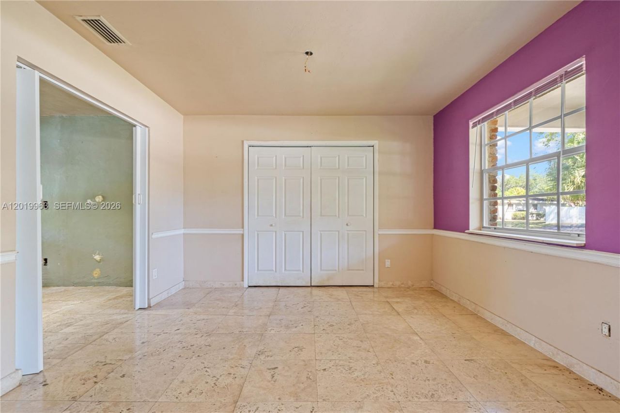 8200 SW 164th St, Palmetto Bay, FL 33157 Photo