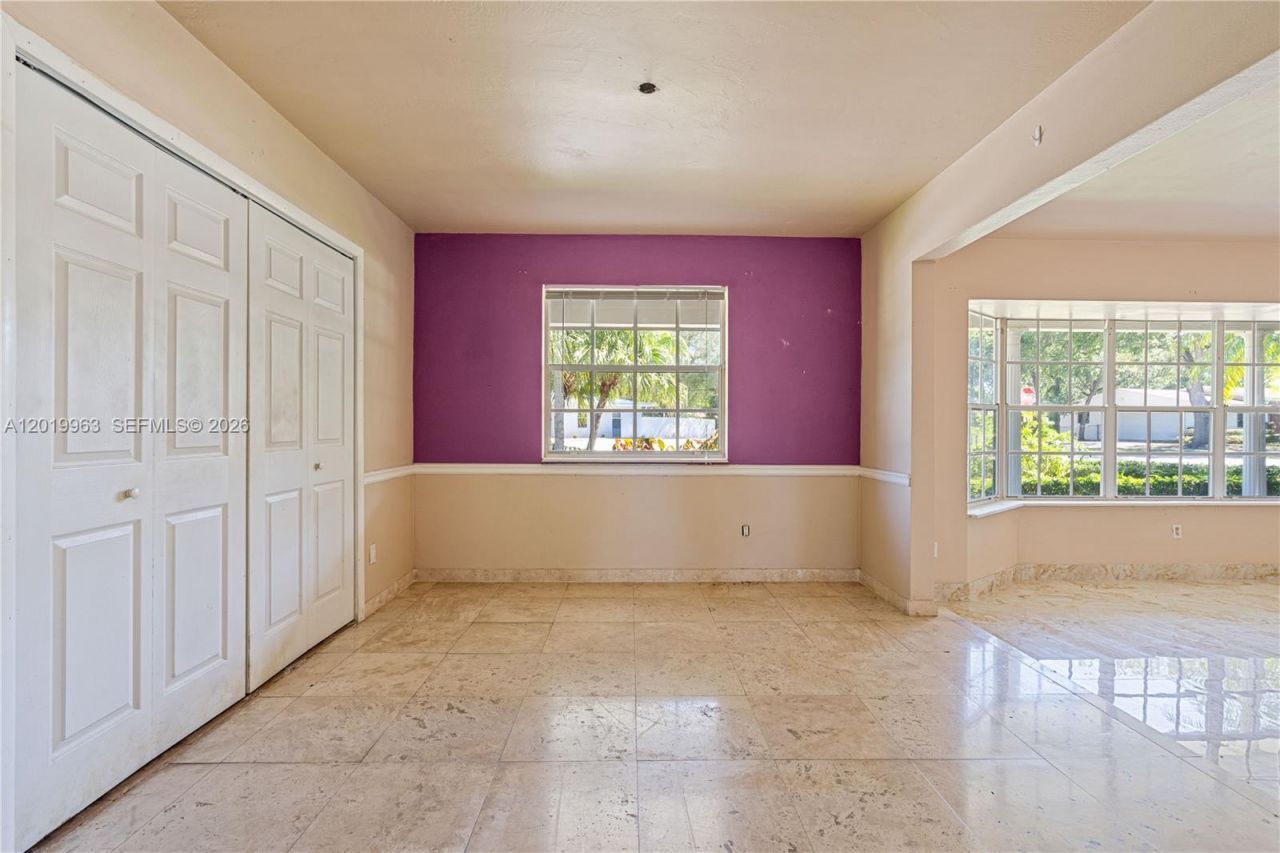 8200 SW 164th St, Palmetto Bay, FL 33157 Photo