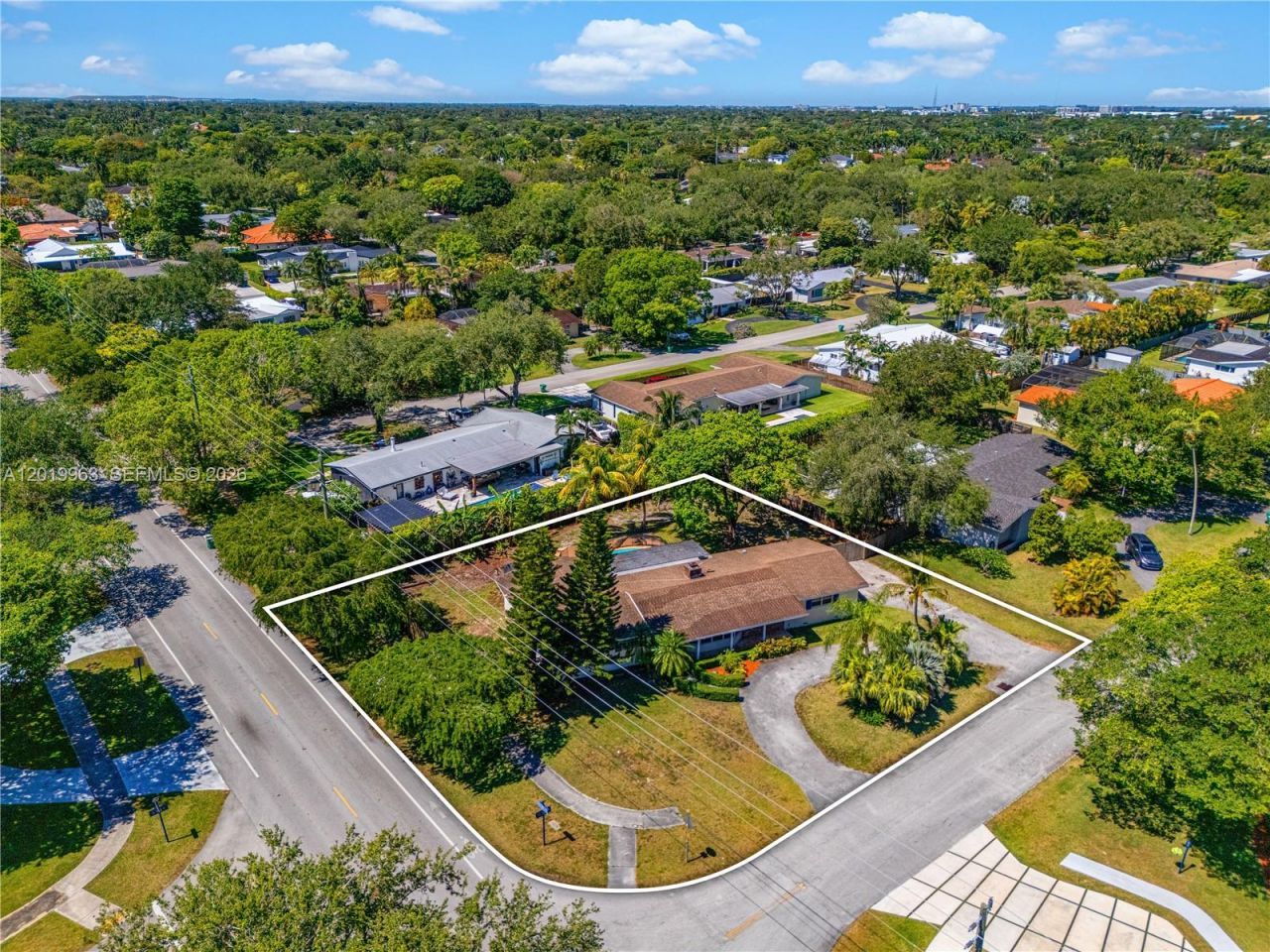 8200 SW 164th St, Palmetto Bay, FL 33157 Photo