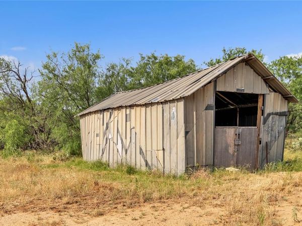 14175 State Highway 6 , Moran, TX 76464