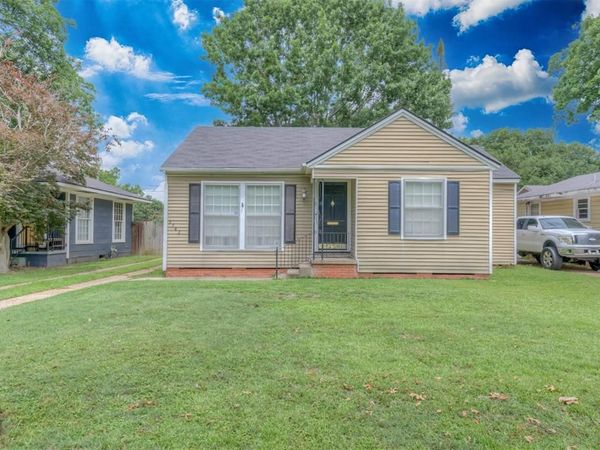 3742 Greenway Place, Shreveport, LA 71105