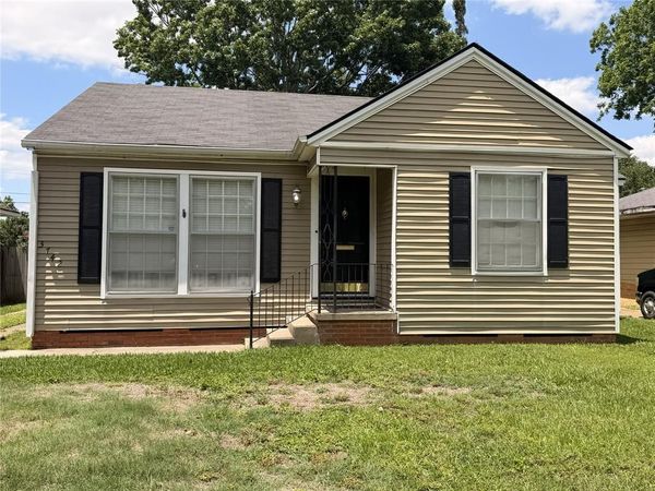 3742 Greenway Place, Shreveport, LA 71105