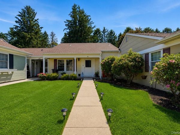 58 Hearthside Drive, Mount Sinai, NY 11766