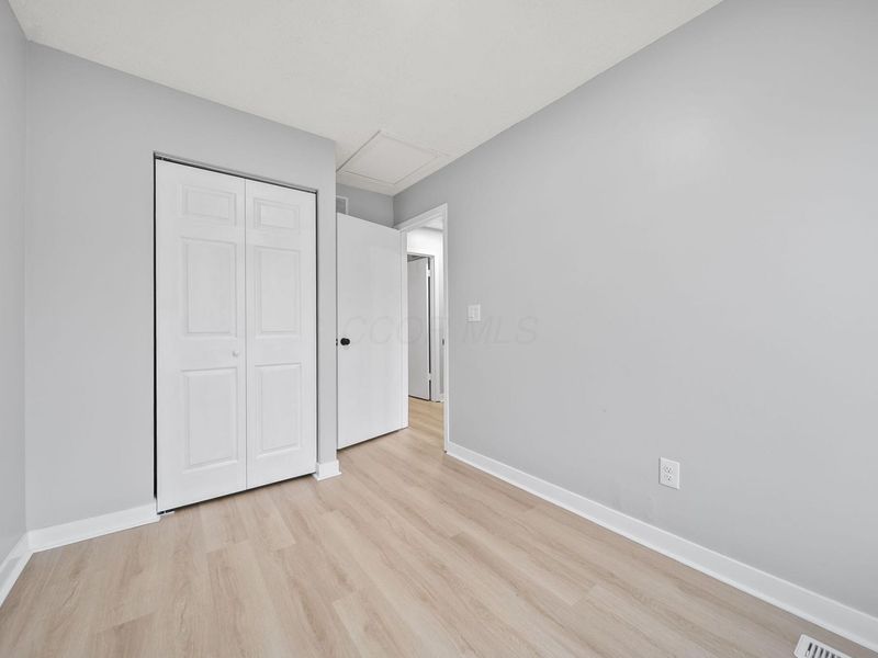 4046 Berryfield Drive, Columbus, OH 43230 Photo 21