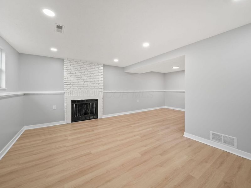 4046 Berryfield Drive, Columbus, OH 43230 Photo 26