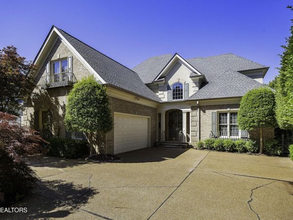 409 Lyons Head Drive, Knoxville, TN 37919