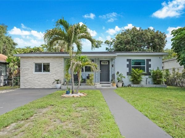 2747 Dewey St , Hollywood, FL 33020