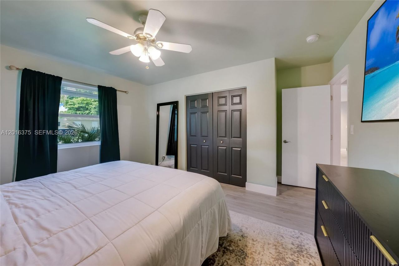 2747 Dewey St , Hollywood, FL 33020 Photo