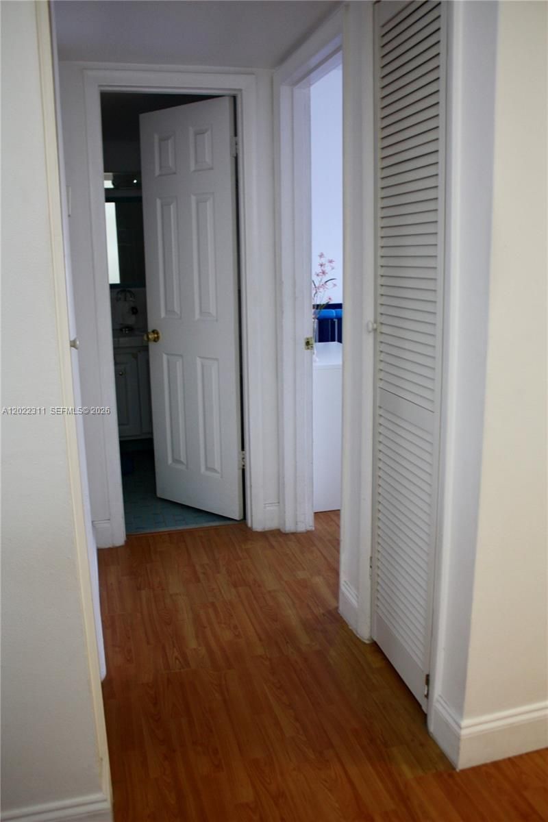 18555 NE 14th Ave , Unit 702A, Miami, FL 33179 Photo