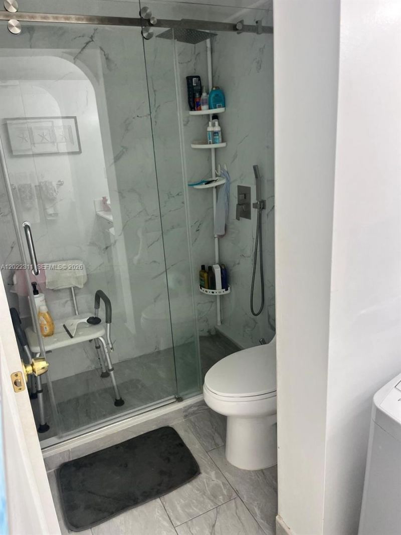 18555 NE 14th Ave , Unit 702A, Miami, FL 33179 Photo