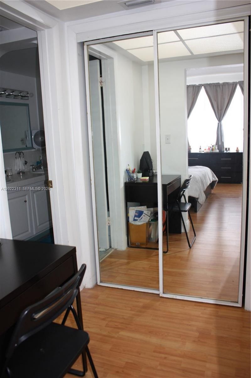18555 NE 14th Ave , Unit 702A, Miami, FL 33179 Photo