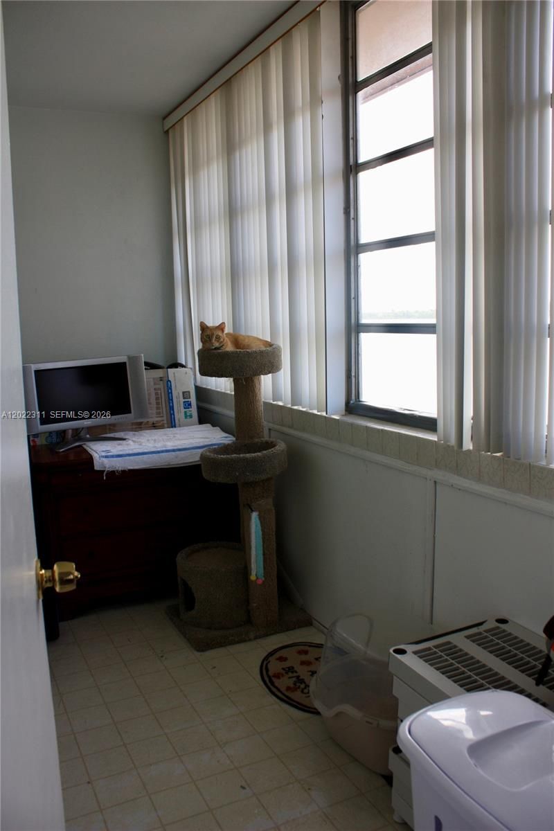 18555 NE 14th Ave , Unit 702A, Miami, FL 33179 Photo