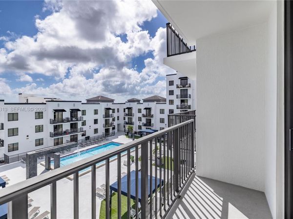 2001 NW 67th St , Unit 104, West Miami, FL 33147
