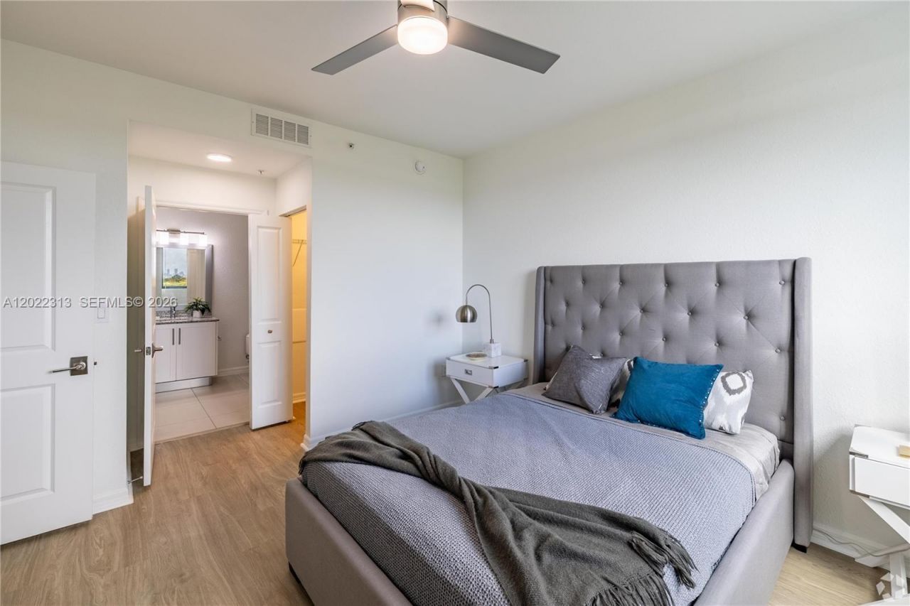 2001 NW 67th St, Unit 414, West Miami, FL 33147 Photo
