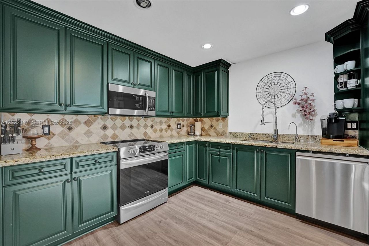 2661 NE 22nd Ct , Pompano Beach, FL 33062 Photo