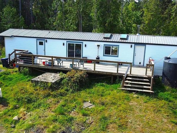 516 Berg Rd , Gabriola Island, BC V0R 1X2