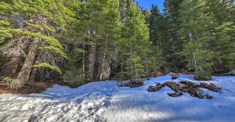 1607 Southern Pines Drive, South Lake Tahoe, CA 96150 Photo