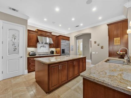 9569 De La Rosa Pl, Elk Grove, CA 95758 Photo