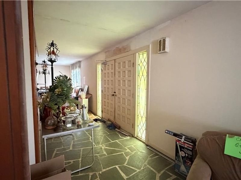 4914 Shiloh View Drive, Trotwood, OH 45415 Photo 7