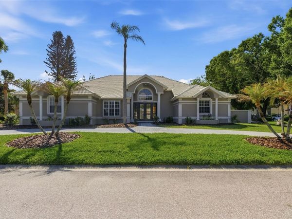 8935 JONATHAN MANOR DRIVE , ORLANDO, FL 32819