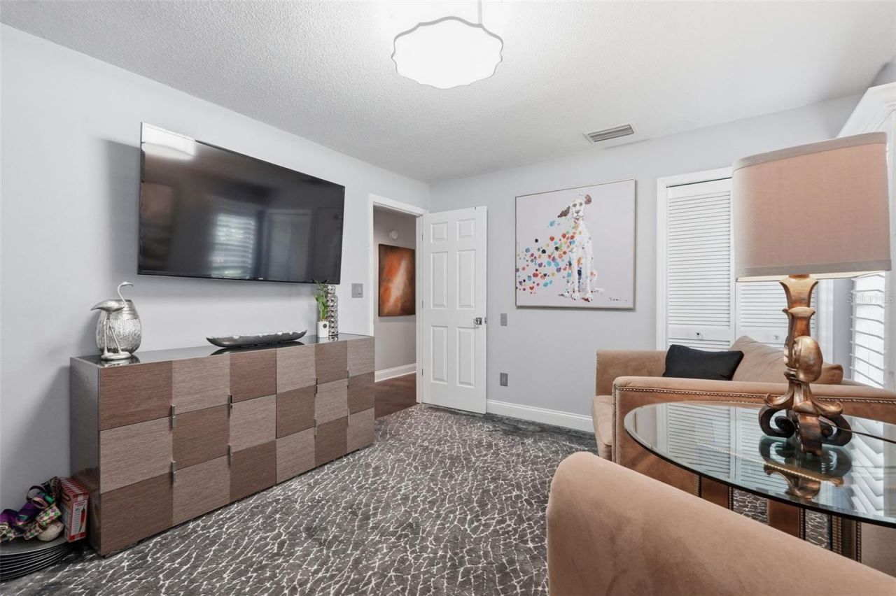 11760 Ashley Court , Seminole, FL 33772 Photo