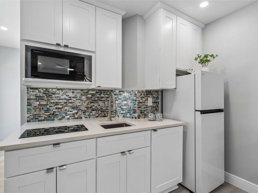 Property Image 80