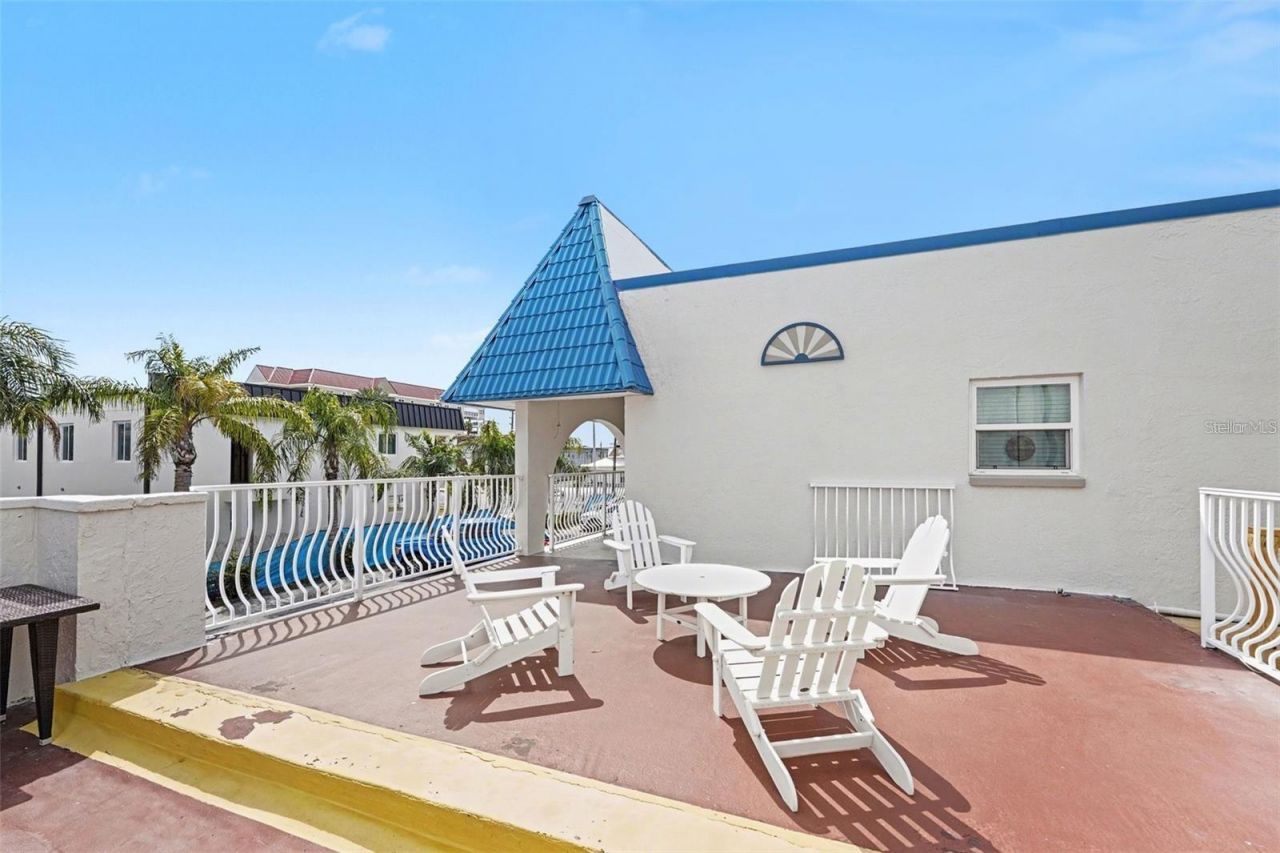 17035 Gulf Boulevard, Unit 216, North Redington Beach, FL 33708 Photo